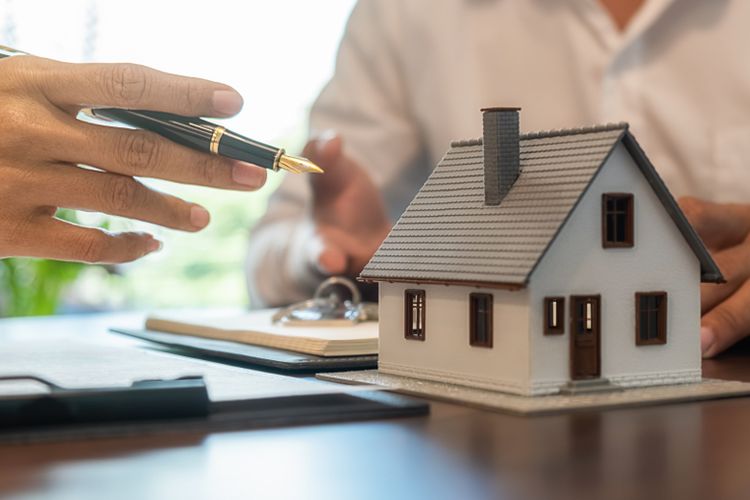 Ilustrasi kredit pemilikan rumah (KPR), pembiayaan perumahan. 