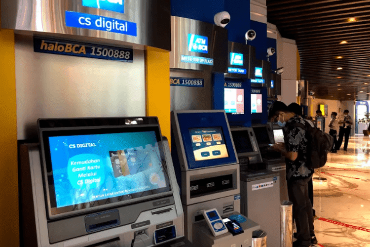 Cara setor tunai BCA di ATM dengan kartu debit maupun tanpa kartu