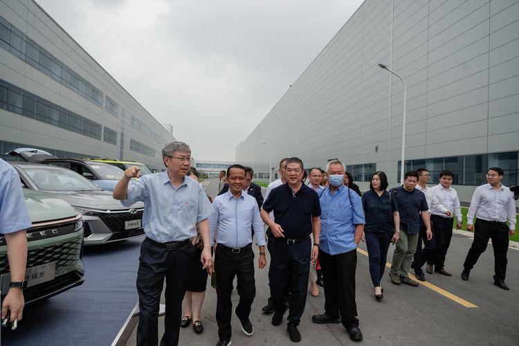 Rombongan delegasi pemerintah Indonesia berkunjung ke kantor pusat Chery Automobile di Wuhu, China.