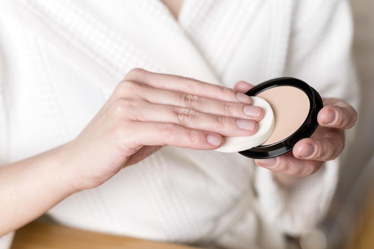 9 Rekomendasi Cushion untuk Lebaran yang Tahan Lama dan Anti Luntur