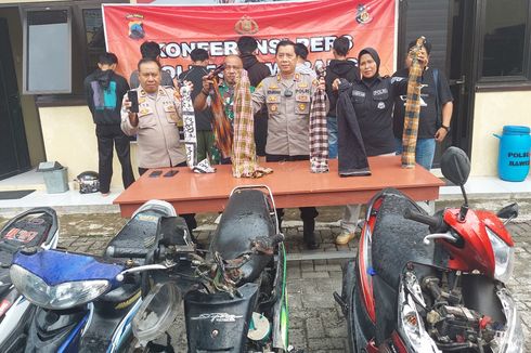 Geng Antar-kota Perang Sarung, 4 Sepeda Motor Rusak