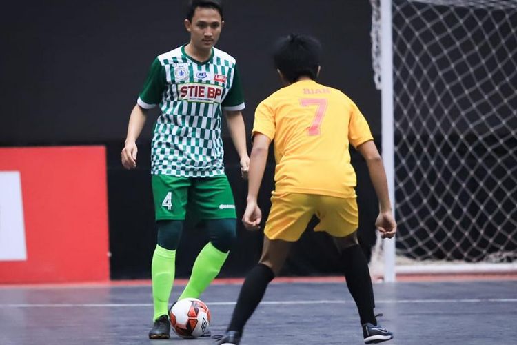 Pada laga Liga Mahasiswa Futsal Nationals Season 7 di Malang, Sekolah Tinggi Ilmu Ekonomi Bhakti Pembangunan (STIE BP), Jakarta kalahkan Politeknik Negeri Sriwijaya (Polsri) Palembang, dengan skor 3-2, Rabu (27/11/2019).