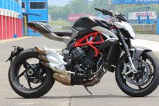 Sensasi Tenaga Brutal MV Agusta Brutale 800