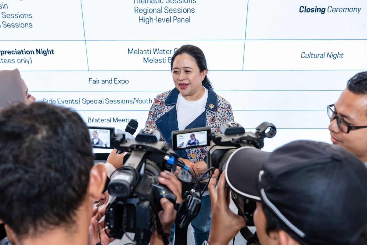 Ketua Dewan Perwakilan Rakyat (DPR) Republik Indonesia (RI) Puan Maharani saat mengecek venue atau lokasi Parliamentary Meeting on The Occasion of the 10th World Water Forum (WWF) atau Pertemuan Parlemen dalam rangka Forum Air Dunia ke-10 di Bali Nusa Dua Convention Center (BNDCC), Nusa Dua, Bali, Minggu (19/5/2024).