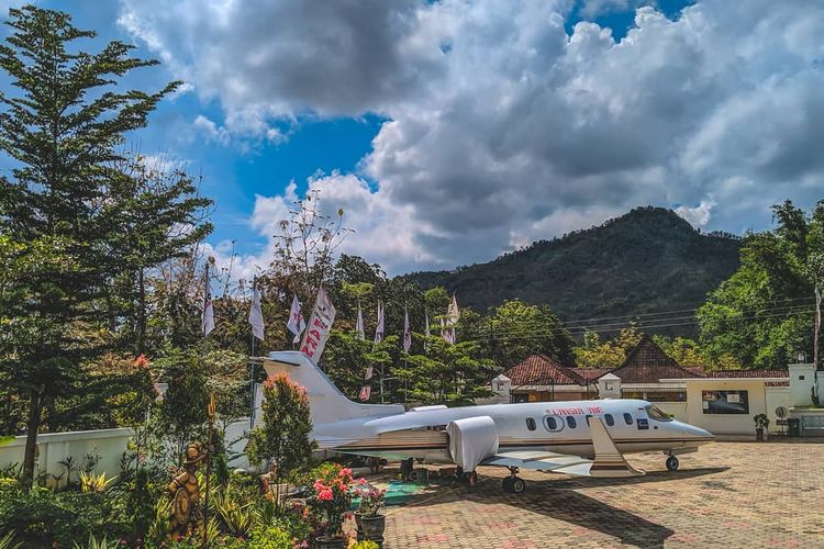 Tempat wisata di Wonogiri - Istana Parnaraya.