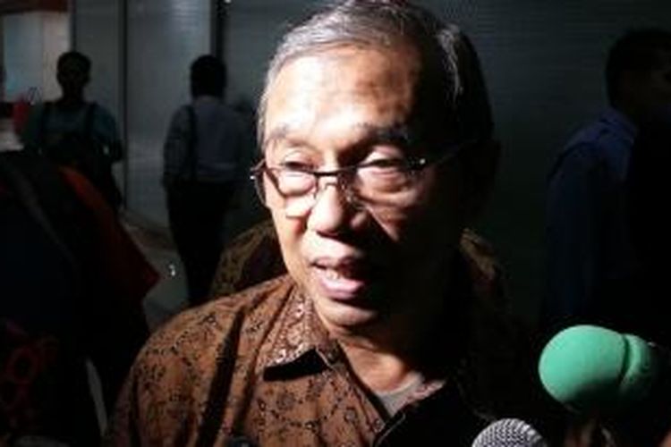 Calon pimpinan KPK Busyro Muqoddas, saat ditemui di Ruang Rapat Komisi III DPR Senayan, Jakarta, Rabu (16/12/2015).