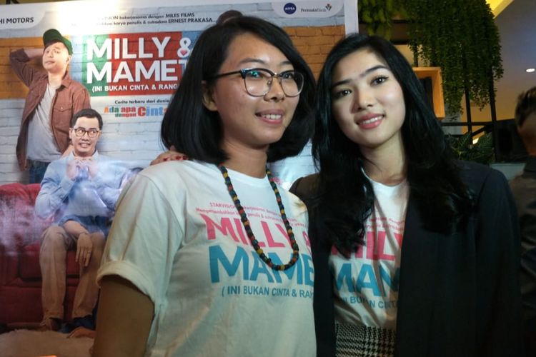 Isyana Sarasvati dan Rara Sekar saat jumpa pers peluncuran trailer dan pengisi soundtrack film Milly & Mamet di kawasan Sarinah, Thamrin, Jakarta Pusat, Kamis (8/11/2018).