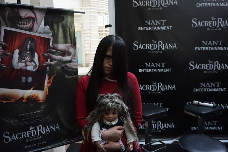 Foto : 5 Fakta Film The Sacred Riana Beginning