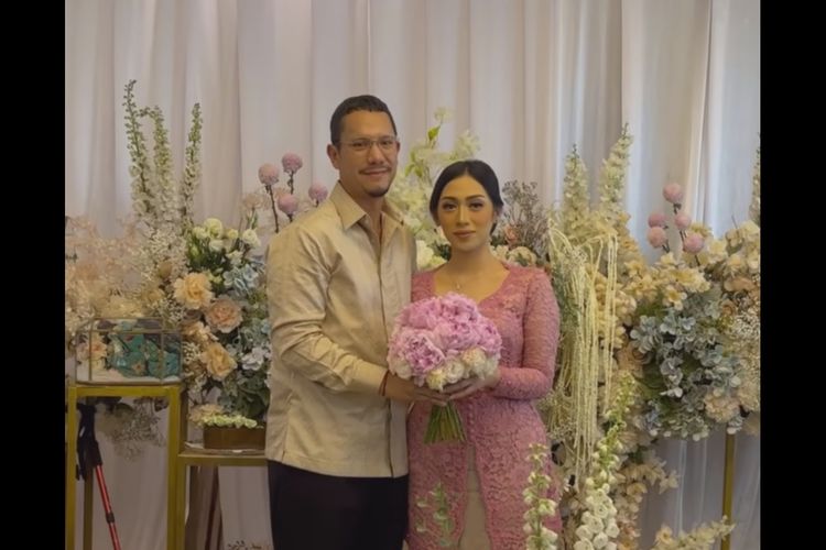 Vokalis Maliq & D'Essentials, Angga Puradiredja, Lamar Dewi Andarini