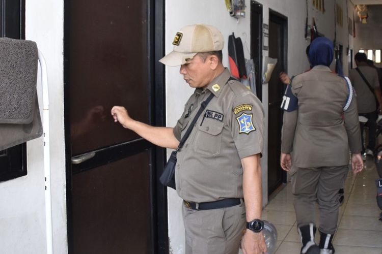 Usai Kasus Mutilasi, Satpol PP Libatkan RT dan RW Razia Kos di Surabaya