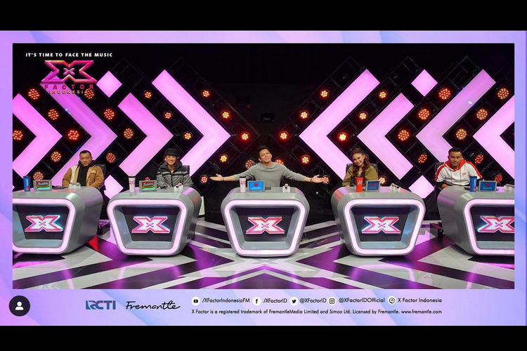 Para juri X Factor Indonesia, (dari kiri) Anang Hermansyah, Bunga Citra Lestari, Ariel NOAH, Rossa, dan Judika.