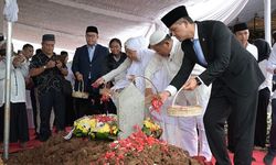 IPB Anugerahkan Gelar Sarjana Pertanian kepada Anggit Bima Wicaksana yang Gugur di Tanah Papua