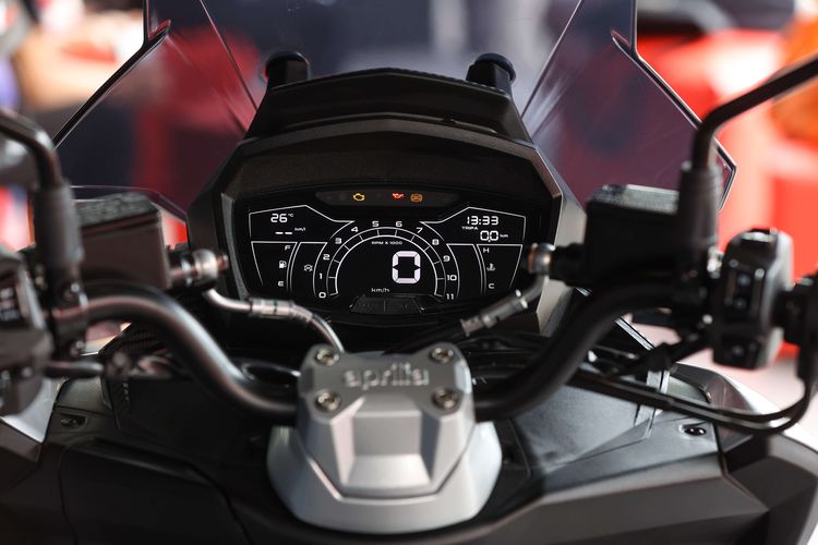 Speedometer Aprilia SR-GT, Sabtu (16/7/2022). Aprilia SR-GT, premium skuter sporty resmi meramaikan pasar otomotif Indonesia.