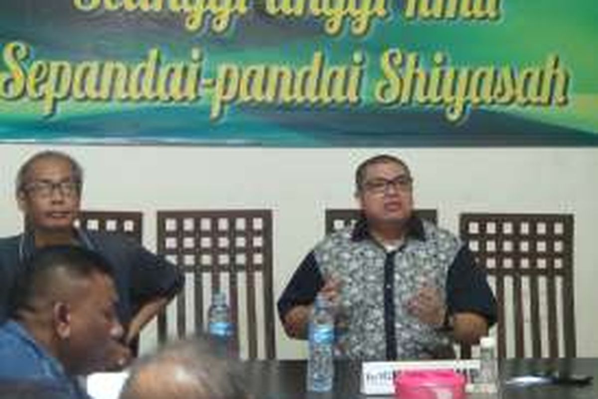 Pengacara Razman Arif Nasution dalam diskusi Forum Jaringan Islam Sosialis, Jakarta Pusat, Jumat (13/5/2016).