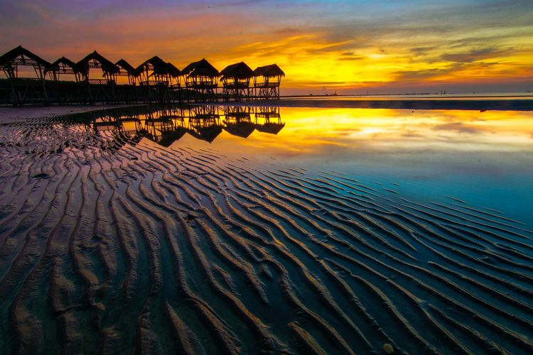 Pantai Karangsong di Indramayu, Jawa Barat