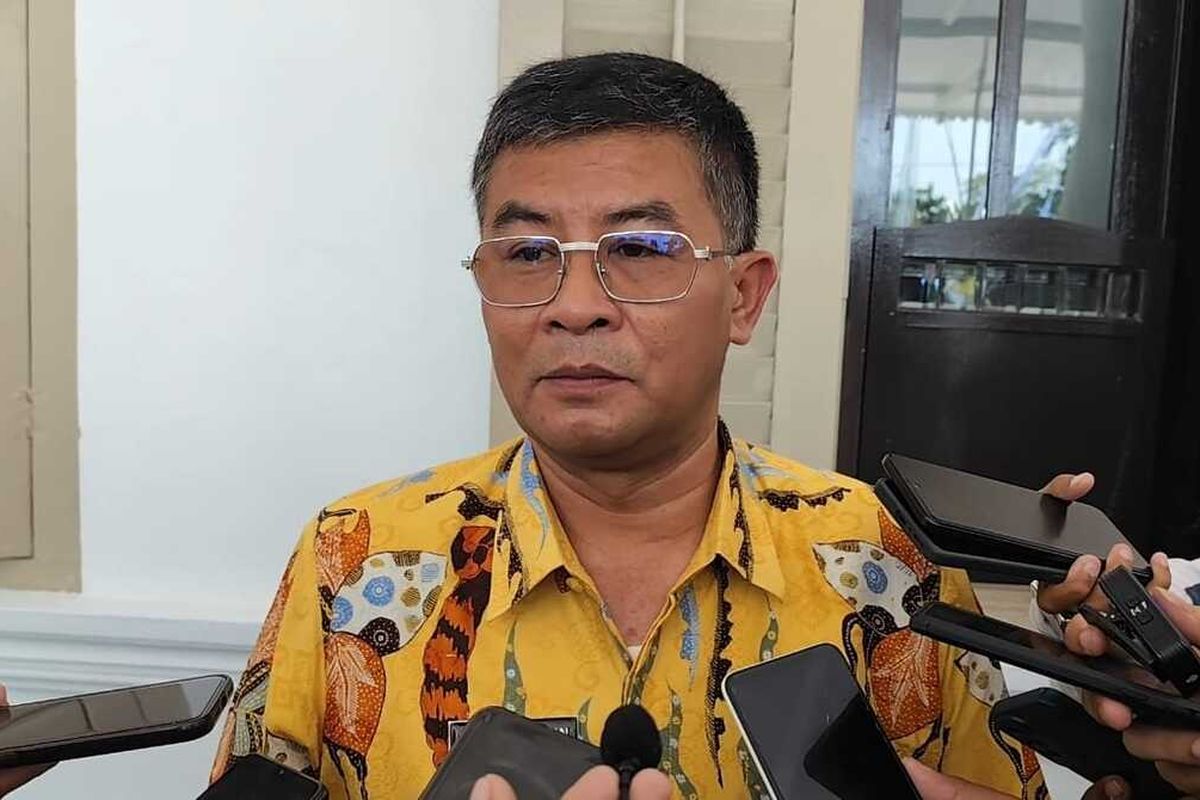 Wakil Gubernur Jawa Barat Erwan Setiawan memberikan himbauan Konvoi Kemenangan Persib saat ditemui Kompascom di Gedung Negara Bale Jaya Dewata Rabu (7/5/2025) siang.