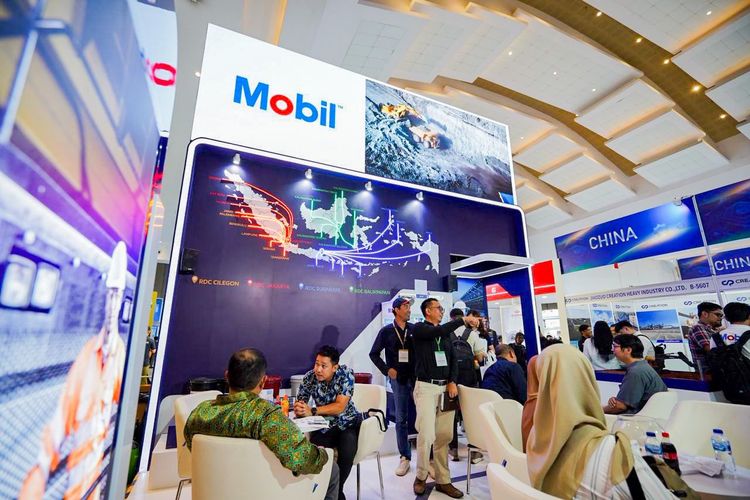 PT ExxonMobil Lubricants Indonesia (EMLI) di Mining Expo 2025
