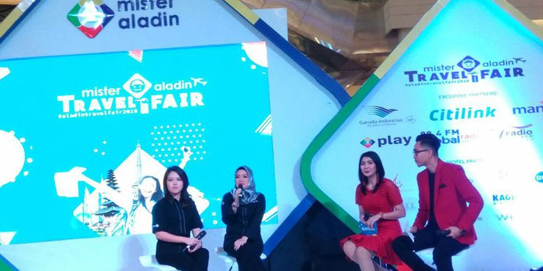 CEO Mister Aladin, Veranika  Gunawan dan Chief Operating Officer Mister Aladin, Nitha Sudewo saat pembukaan Mister Aladin Travel Fair 2018 di Mal Kota Kasablanka, Kamis (19/4/2018). Mister Aladin Travel Fair berlangsung 19-22 April 2018.