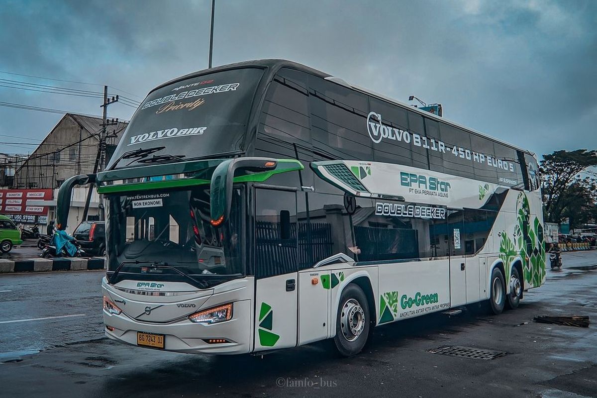 Bus tingkat milik PO EPA Star