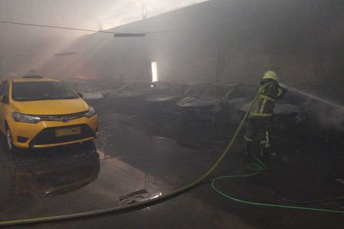 Garasi Kebakaran, 31 Mobil Taksi Ludes Terbakar, Ini Dugaan Penyebab