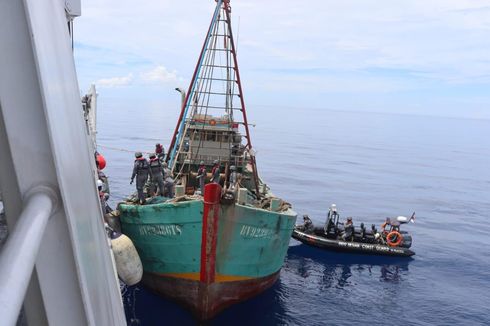 Ditembak di Anjungan, Kapal Pencuri Ikan Asal Vietnam Dilumpuhkan Bakamla, Ini Faktanya