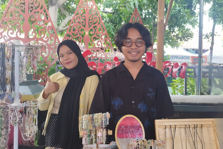 Perjalanan Seorang Entrepreneur Muda: Hiba Membangun Bisnis Aksesoris Kristal dengan Modal Minim