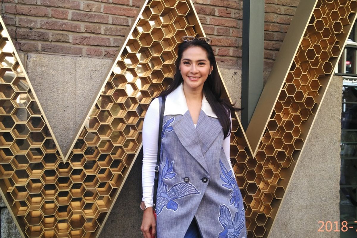 Maudy Koesnaedi saat ditemui di Amsterdam menjelang Gala Premiere Si Doel The Movie di Pathe Tuchinski, Amsterdam.