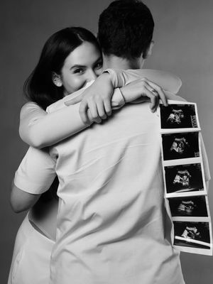 Steffi Zamora umumkan kehamilan pertama lewat Instagram. Ia tampil serasi dengan Nino Fernández dalam potret maternity bernuansa minimalis.