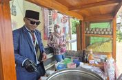 PKL Jakarta Cosplay Pejabat dan Anime Berpotensi Jadi Ikon Kuliner Lokal