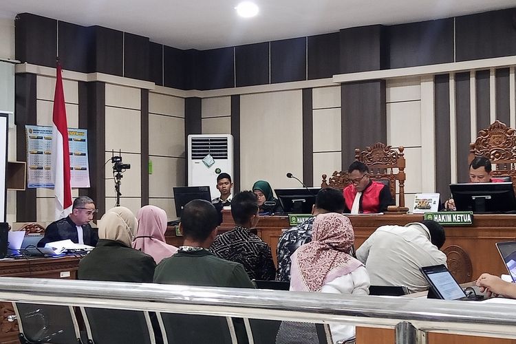 Sidang Sudewo, Kades Sidomukti Ungkap Peran 2 Timses dan Permintaan Uang Rp 165 Juta