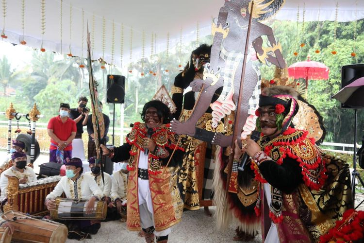 Salah satu pertunjukan seni dan budaya yang ada di Desa Wisata Carangsari, Kabupaten Badung, Bali.