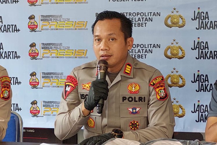 Maling di Tebet Pura-pura Beli Sepeda Motor dengan Jaminan iPhone 17 Pro Max KW