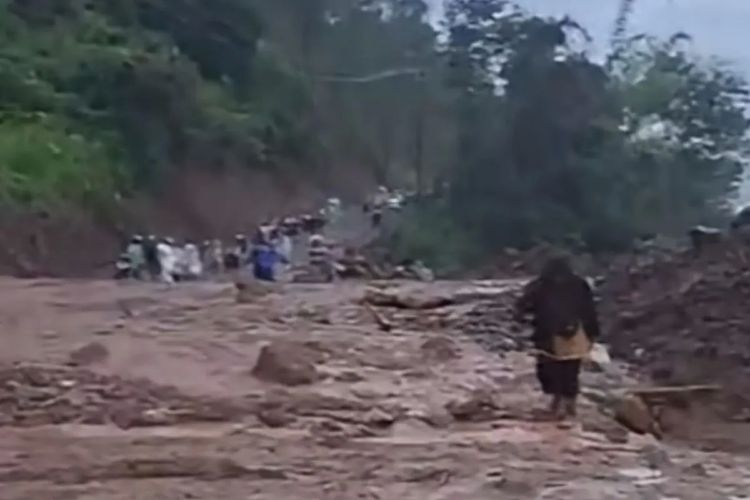 Longsor Terjang Aceh Tengah, 1 Warga Tewas dan 13 Luka, Jalan Nasional Sempat Lumpuh