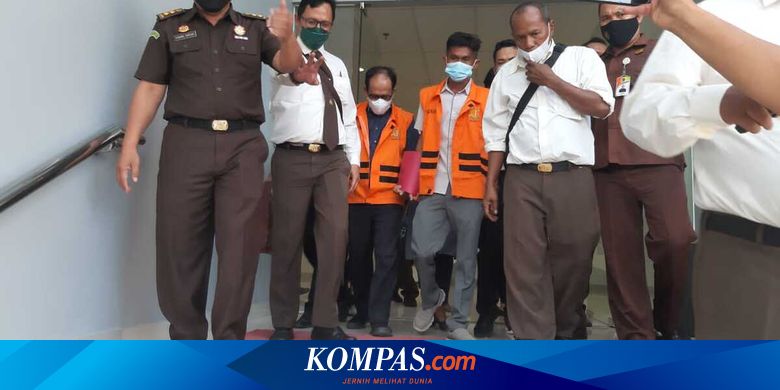 Kasus Ambruknya Turap Danau Tajwid Senilai Rp 6 M, Kadis PUPR Pelalawan Ditahan - Vimarsana News