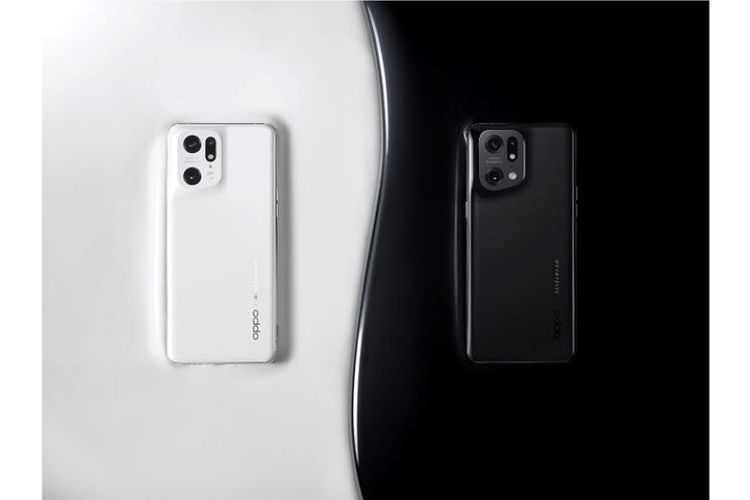 Varian Oppo Find X5 Pro 5G hadir dalam dua pilihan warna, Ceramic White dan Glaze Black. 