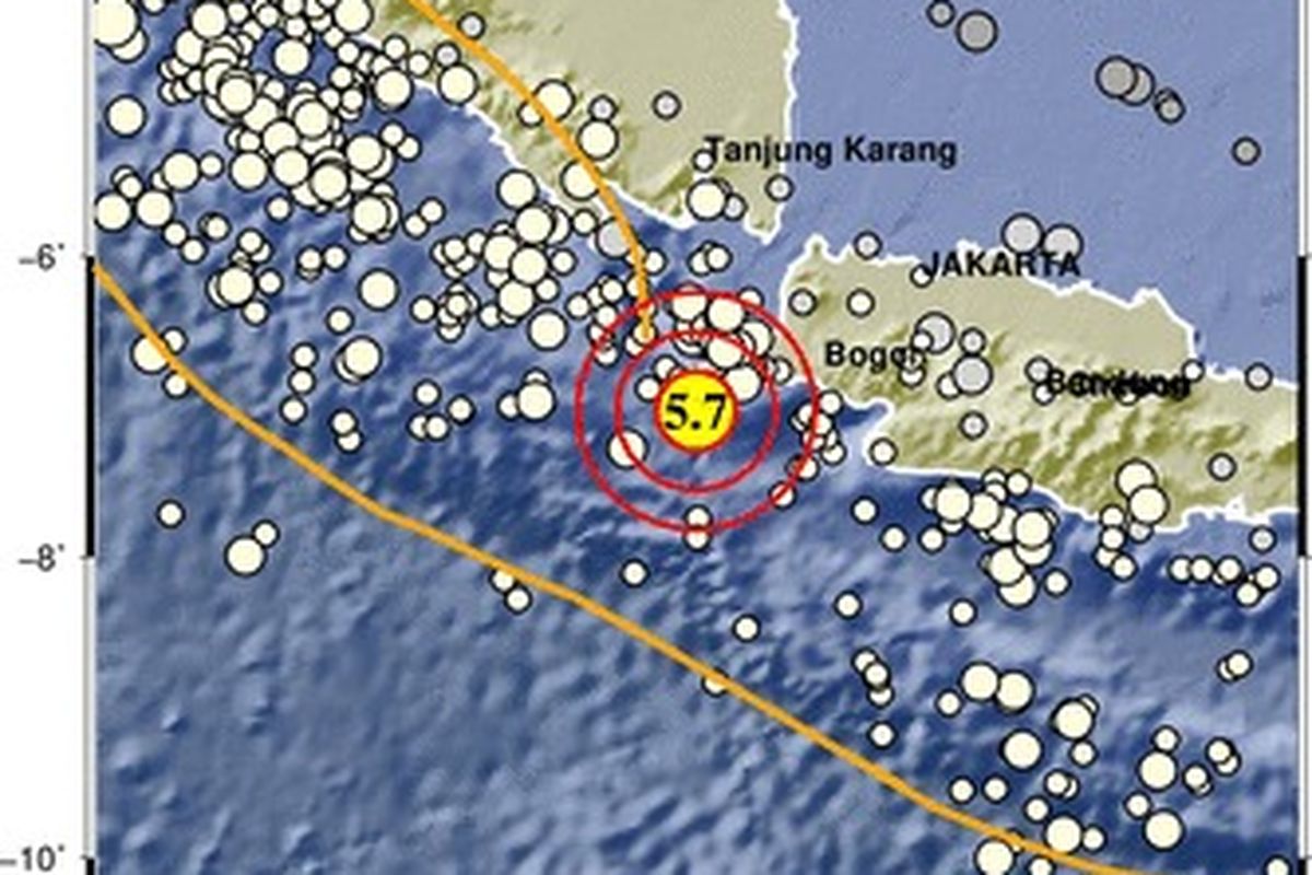 Gempa susulan, gempa kedua di Sumur Banten berkekuatan M 5,7 terjadi pukul 16.49 WIB.