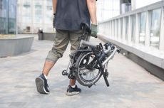 "Enteng Banget", Kemewahan Brompton T Line, Sepeda Berbahan Titanium