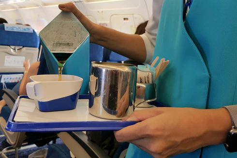 Minuman Panas Diprediksi Kian Langka Disajikan di Pesawat, Mengapa?