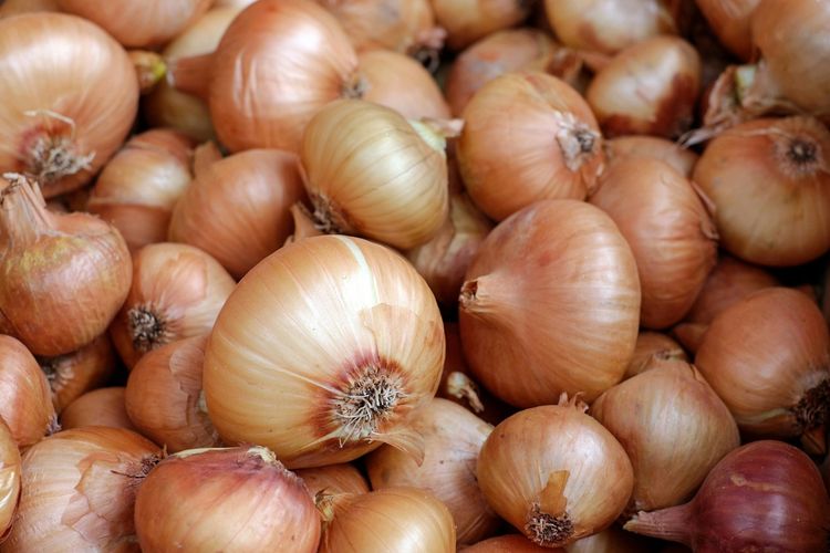 Harga Pangan Hari Ini 17 Agustus 2026: Bawang Rp 37.400 Per Kg, Cabai Rawit Rp 65.250