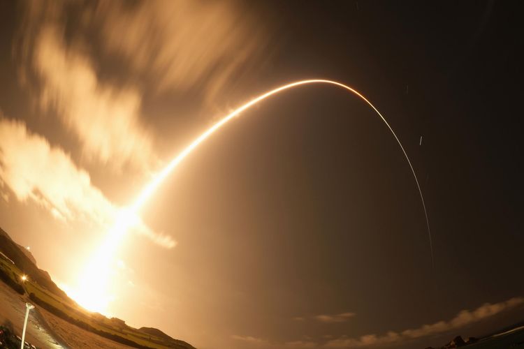 Pertama di Dunia, Jepang Sukses Luncurkan Misi ke Bulan di Mars