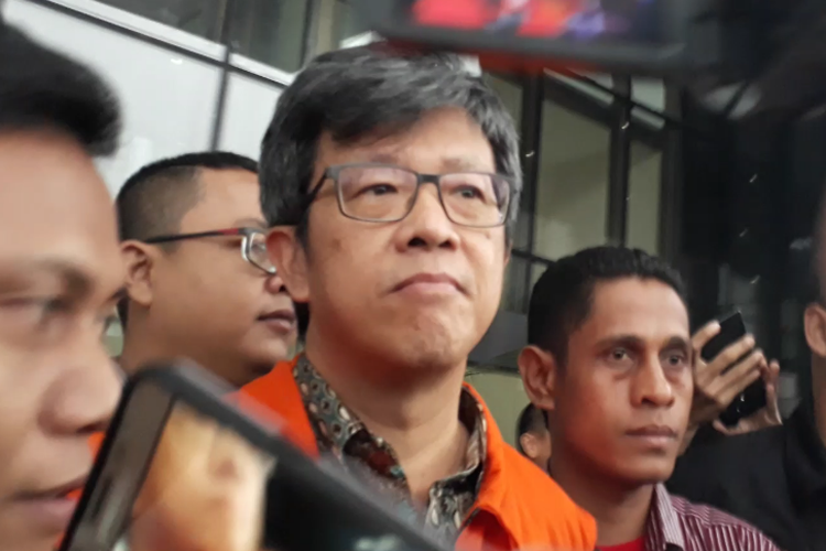 Komisi Pemberantasan Korupsi menahan Direktur Utama PT Quadra Solution Anang Sugiana Sudiharjo (ASS), Kamis (9/11/2017)