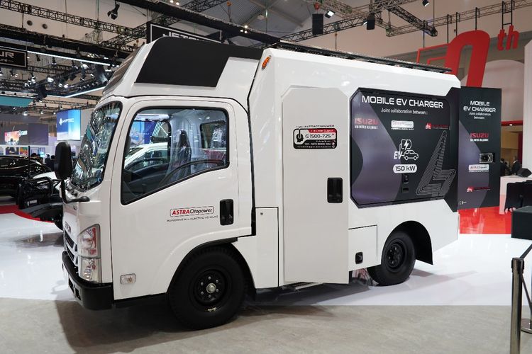  Isuzu Elf Mobile EV Charger Concept GIIAS 2024