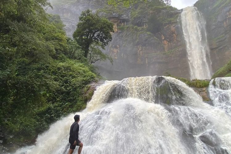 Air Terjun Randusari pemandangan alam yang menakjubkan di Jawa Barat
