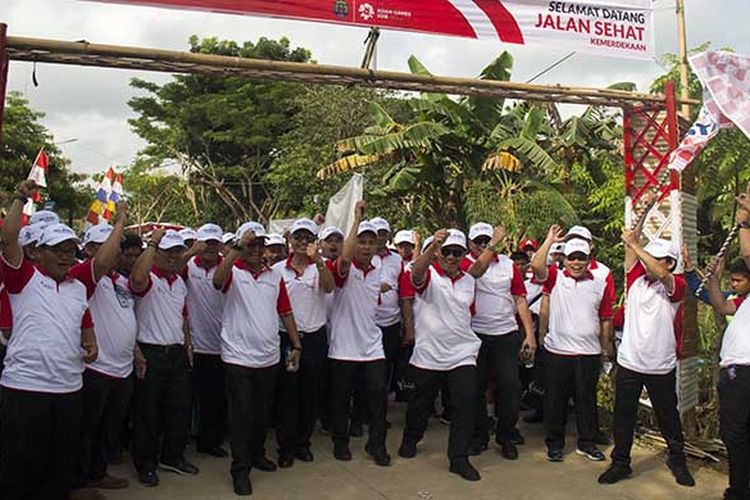 Start Point Acara Jalan Sehat dari Lapangan Aji Kuning