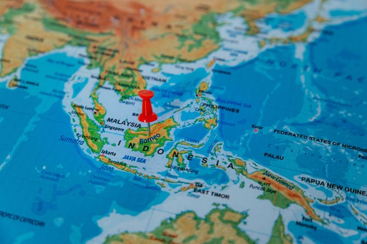 Ilustrasi peta Indonesia, Batas negara Indonesia bagian barat adalah Samudera Hindia, yang juga menjadi batas wilayah Indonesia di selatan.