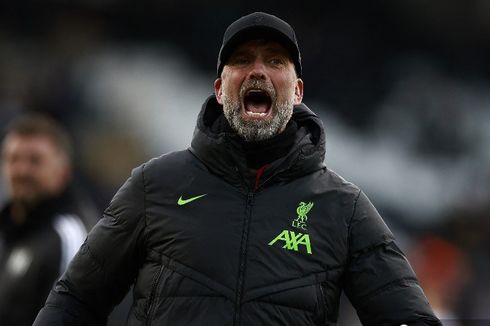 Kata Klopp soal Mo Salah Usai Ribut-ribut di Pinggir Lapangan