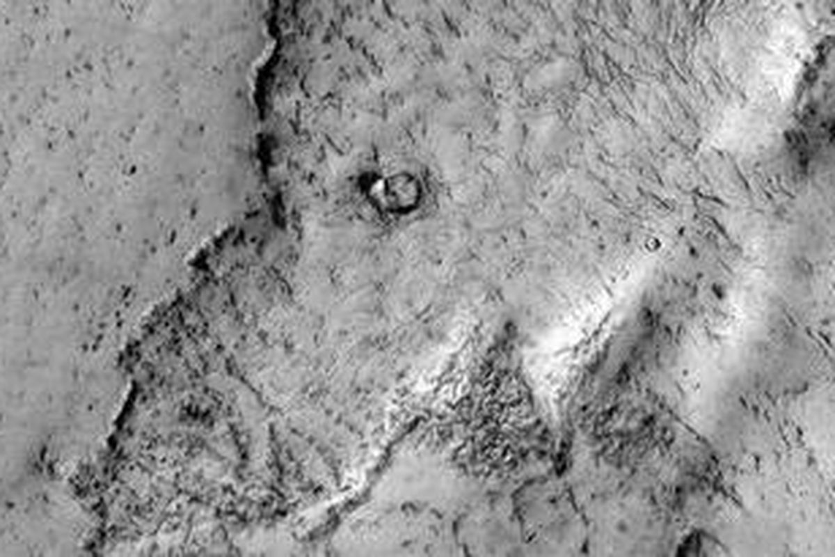 "Relief Gajah" di Planet Mars