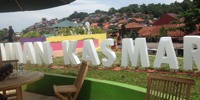 Taman Kasmaran di Kota Semarang, Jawa Tengah, Senin (8/1/2018).