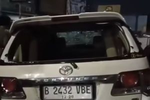 Teriakan 'Maling' dari Warga Picu Pengepungan Fortuner di Ciledug