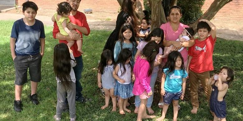 The story of a tiny mother who had 15 biological children, pregnant again after 3 months of giving birth